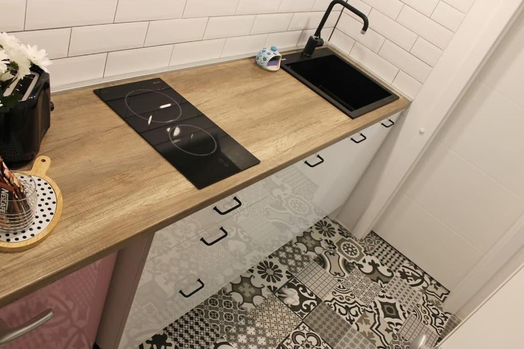 Modern *old Town* Apartment *