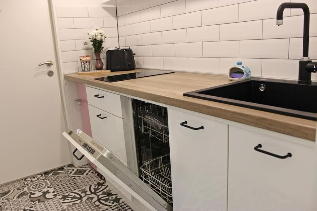 Modern *old Town* Apartment